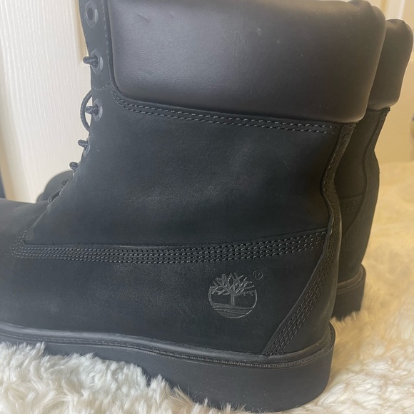 Timberland® Classic 6-Inch Waterproof Men’s Boot Size 13 - Picture 5 of 16